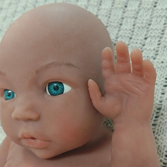 45cm Full Body Platinum Silicone Reborn Baby Dolls Open Eyes Newborn Girl Doll - Picture 14 of 16